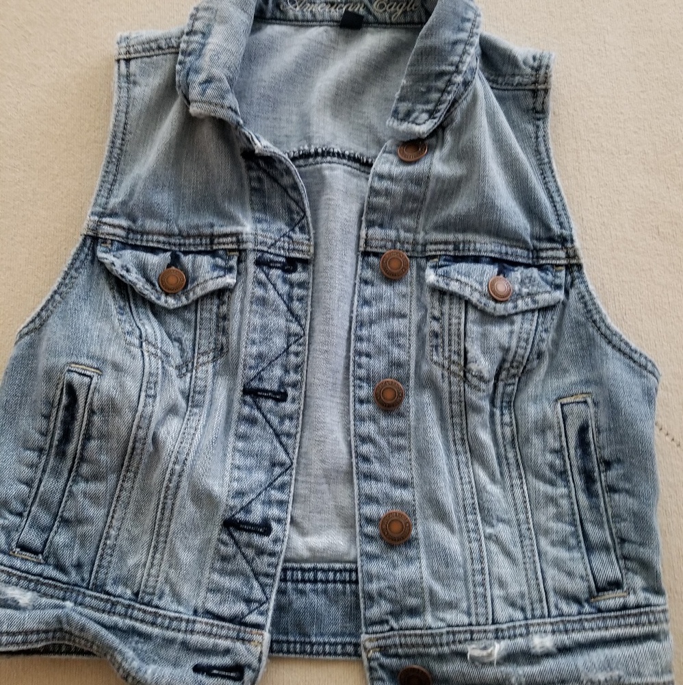 American eagle vest